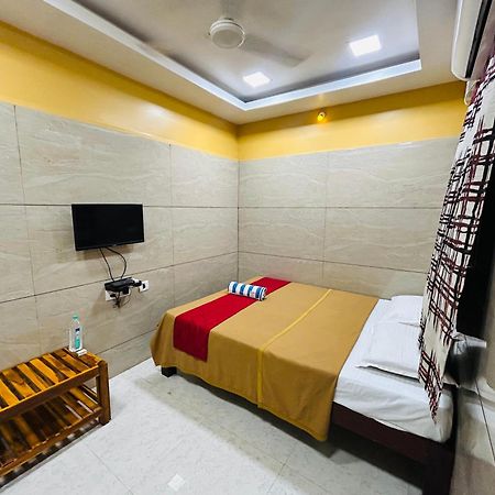 Gsr Residency Hotel กาญจีปุรัม ภายนอก รูปภาพ