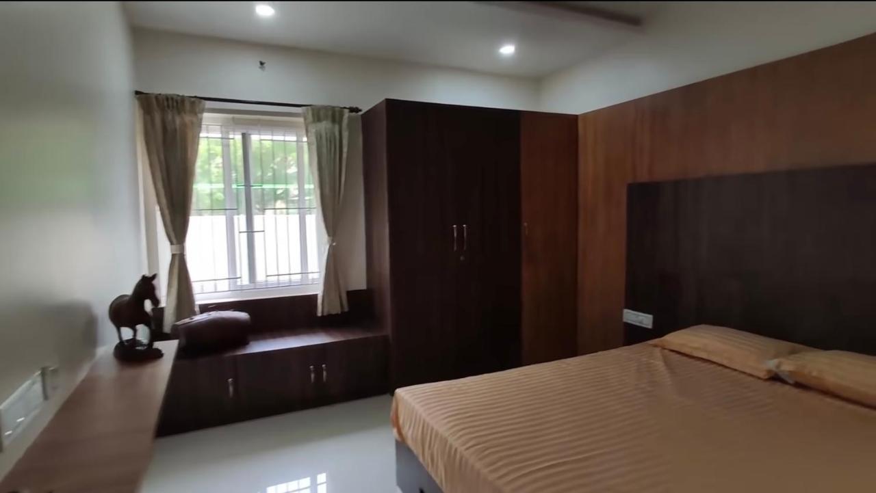 Gsr Residency Hotel กาญจีปุรัม ภายนอก รูปภาพ