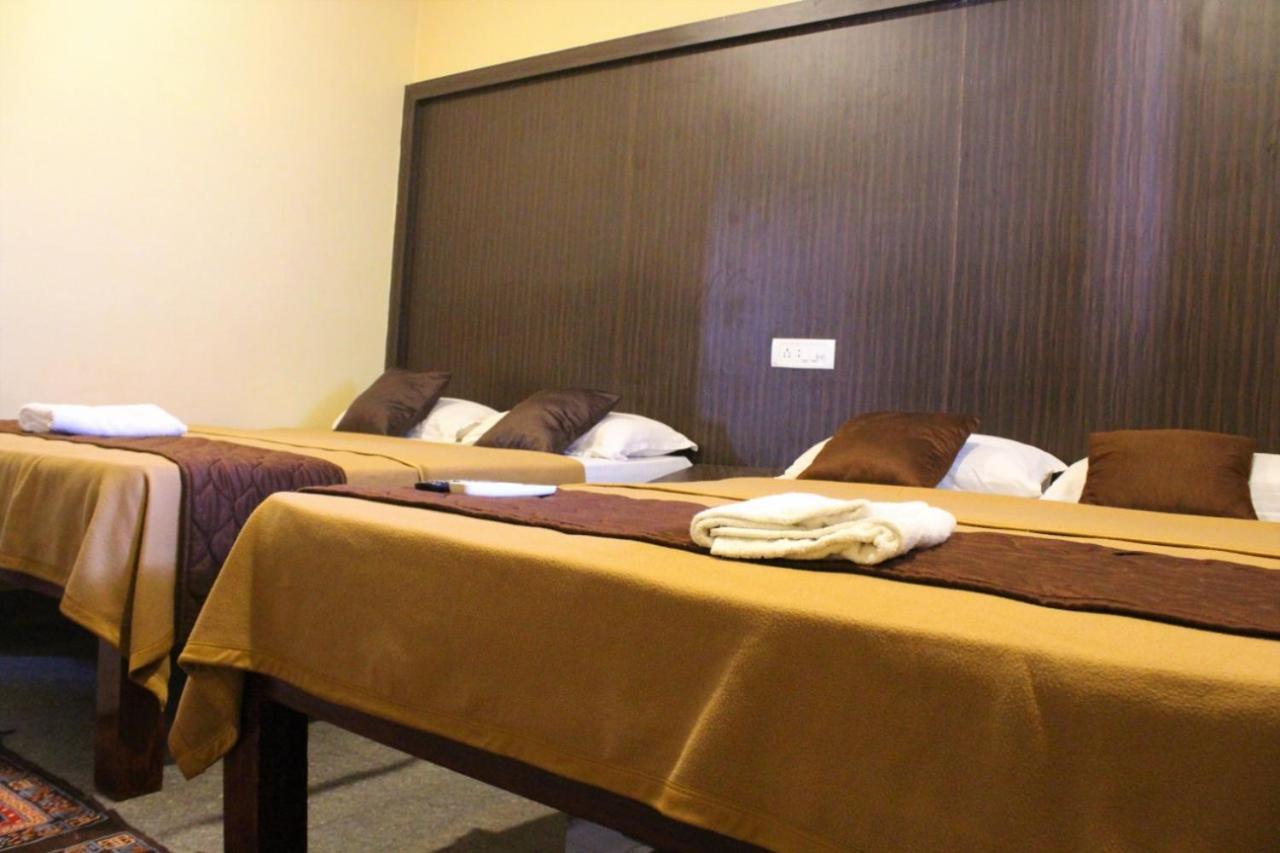 Gsr Residency Hotel กาญจีปุรัม ภายนอก รูปภาพ